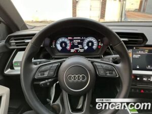 Audi A3 40 TFSI Premium 2022 года из Южной Кореи