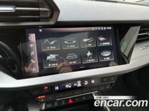 Audi A3 40 TFSI Premium 2022 года из Южной Кореи