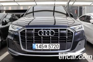 Audi Q7 45 TDI 4WD Premium 2021 года из Южной Кореи