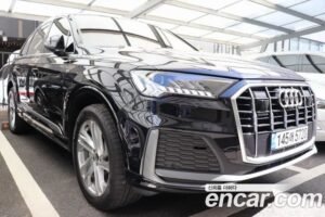 Audi Q7 45 TDI 4WD Premium 2021 года из Южной Кореи