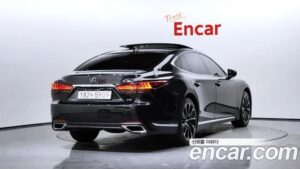 Lexus LS 3.5 Luxury AWD 2021 года из Южной Кореи