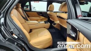 Lexus LS 3.5 Luxury AWD 2021 года из Южной Кореи