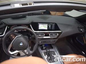 BMW Z4 sDrive20i Sport 2020 года из Южной Кореи