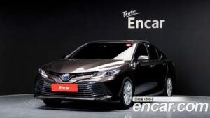 Toyota Camry 2.5 LE HYBRID 2020 года из Южной Кореи