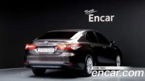 Toyota Camry 2.5 LE HYBRID 2020 года из Южной Кореи