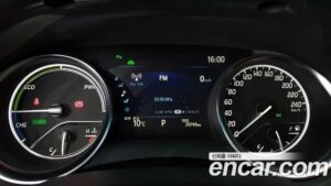 Toyota Camry 2.5 LE HYBRID 2020 года из Южной Кореи