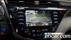 Toyota Camry 2.5 LE HYBRID 2020 года из Южной Кореи