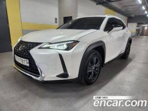 Lexus UX 2.0 2WD 2021 года из Южной Кореи