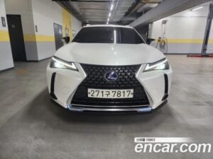 Lexus UX 2.0 2WD 2021 года из Южной Кореи