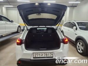 Lexus UX 2.0 2WD 2021 года из Южной Кореи