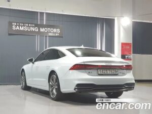 Audi A7 55 TFSI 4WD Premium 2020 года из Южной Кореи