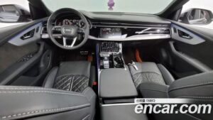 Audi Q8 50 TDI 4WD Premium 2021 года из Южной Кореи