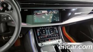 Audi Q8 50 TDI 4WD Premium 2021 года из Южной Кореи