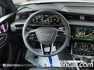 Audi e-tron S Sportback 2022 года из Южной Кореи