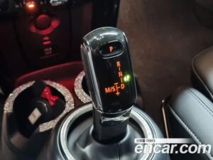 Mini Cooper Convertible CLASSIC 2022 года из Южной Кореи
