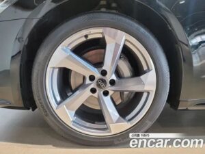Audi A7 50 TDI 4WD Premium 2022 года из Южной Кореи
