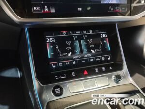Audi A7 50 TDI 4WD Premium 2022 года из Южной Кореи