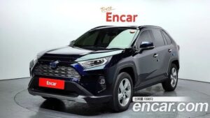 Toyota RAV4 2.5 4WD HYBRID 2021 года из Южной Кореи