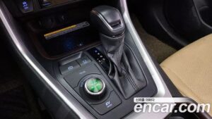 Toyota RAV4 2.5 4WD HYBRID 2021 года из Южной Кореи