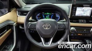 Toyota RAV4 2.5 4WD HYBRID 2021 года из Южной Кореи