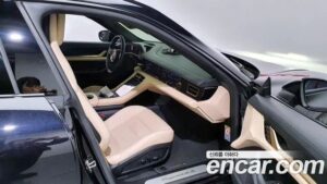 Porsche Taycan 4S 2021 года из Южной Кореи