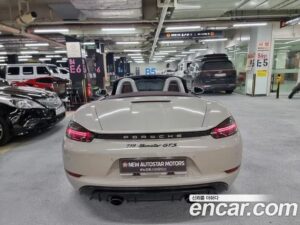 Porsche 718 4.0 GTS 2022 года из Южной Кореи