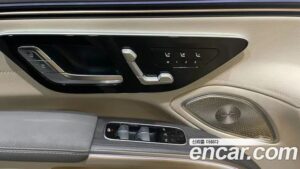 Mercedes-Benz EQS EQS450+ 2022 года из Южной Кореи