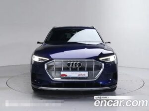 Audi e-tron 55 4WD 2022 года из Южной Кореи