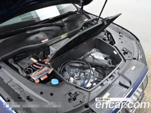 Audi e-tron 55 4WD 2022 года из Южной Кореи