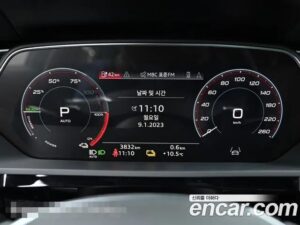 Audi e-tron 55 4WD 2022 года из Южной Кореи