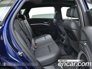 Audi e-tron 55 4WD 2022 года из Южной Кореи