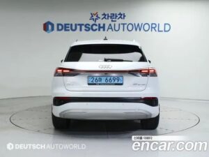 Audi Q4 e-TRON 40 2022 года из Южной Кореи