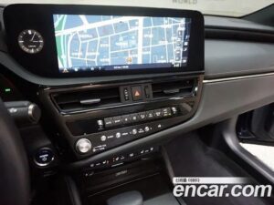 Lexus ES Executive 2022 года из Южной Кореи