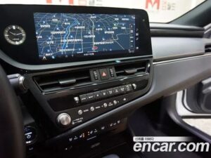 Lexus ES Executive 2022 года из Южной Кореи