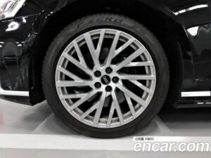 Audi A8 55 TFSI 4WD LWB 2021 года из Южной Кореи