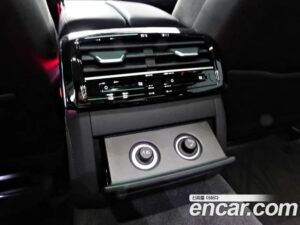 Audi A8 55 TFSI 4WD LWB 2021 года из Южной Кореи