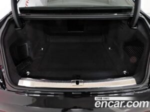 Audi A8 55 TFSI 4WD LWB 2021 года из Южной Кореи