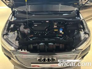 Audi Q4 e-TRON 40 2022 года из Южной Кореи