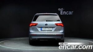 Volkswagen Tiguan 2.0 TDI Prestige 2020 года из Южной Кореи