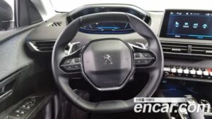 Peugeot 3008 1.5 BlueHDi ALLURE 2021 года из Южной Кореи
