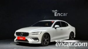 Volvo S60 B5 Inscription 2021 года из Южной Кореи