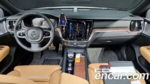 Volvo S60 B5 Inscription 2021 года из Южной Кореи