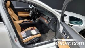 Volvo S60 B5 Inscription 2021 года из Южной Кореи