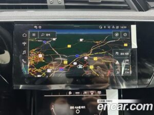 Audi e-tron S 2022 года из Южной Кореи