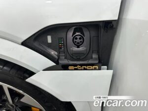 Audi e-tron S 2022 года из Южной Кореи