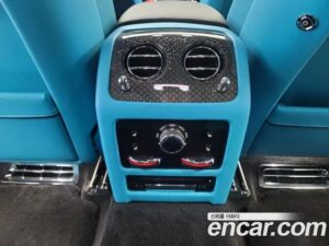 Rolls-Royce Ghost 6.7 V12 Black Badge 2022 года из Южной Кореи