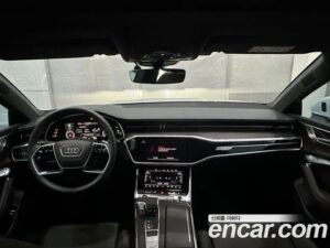 Audi A7 50 TDI 4WD Premium 2022 года из Южной Кореи