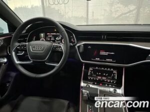 Audi A7 50 TDI 4WD Premium 2022 года из Южной Кореи