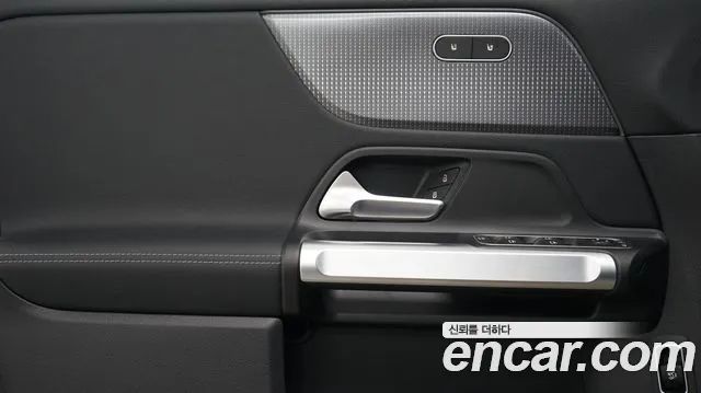 34448456_024.jpg Mercedes-Benz EQB EQB300 4MATIC AMG LINE 2022 года из Южной Кореи