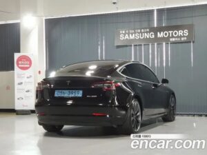 Tesla Model 3 Performance 2020 года из Южной Кореи
